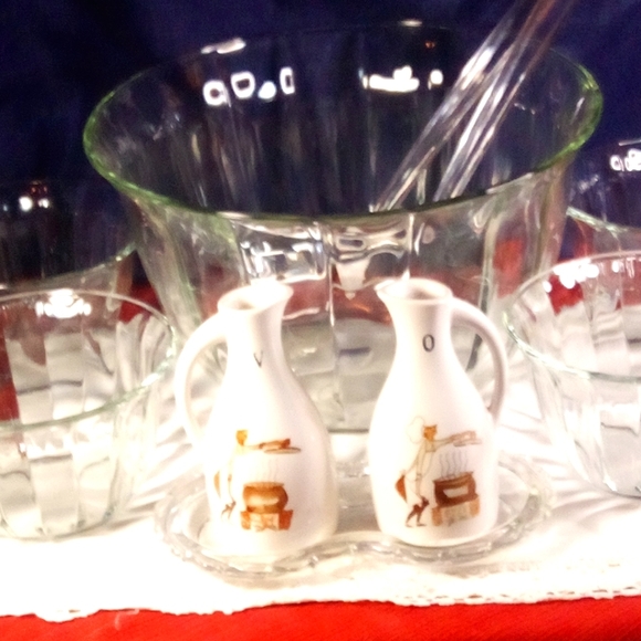 Toscany Salad Set & Ceramic Olive Oil & Vinegar Cruet Set - Picture 1 of 16